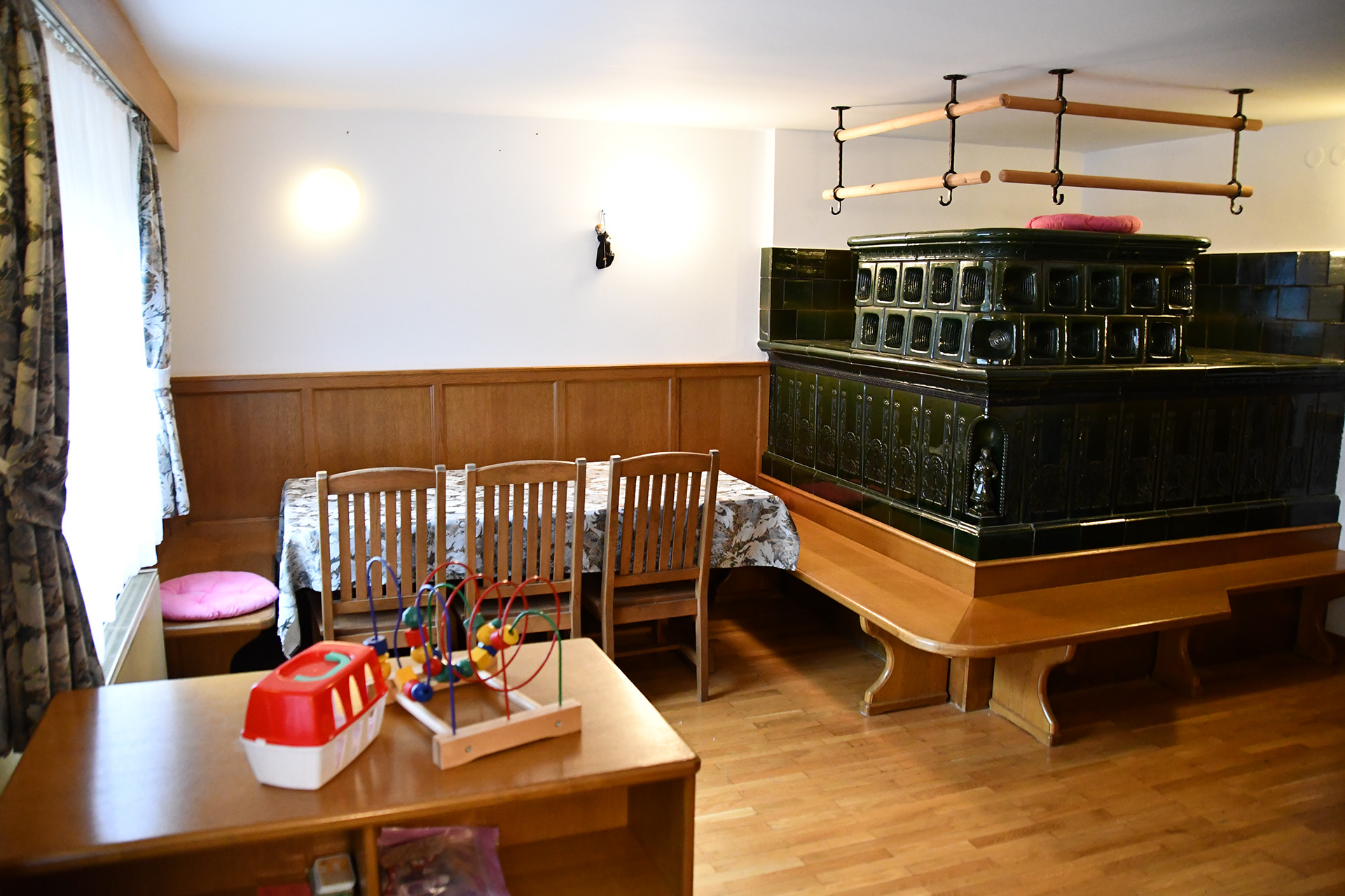 apartmaji_skala_kranjska_gora_skupna-kmečka-soba apartmaji_skala_kranjska_gora_skupna-kmečka-soba